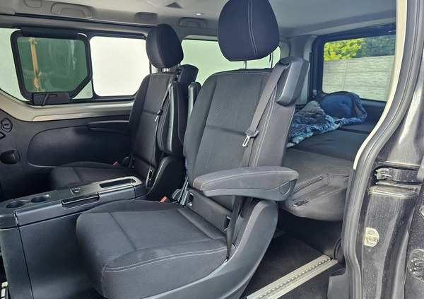 Renault Trafic cena 141000 przebieg: 155800, rok produkcji 2019 z Kutno małe 742